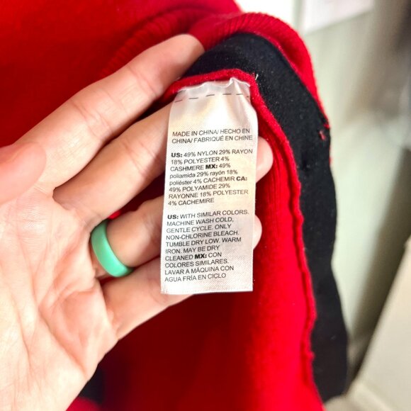 Chico's Red Black Mock Neck Long-Lined Button Side Tunic Sweater Classic Size XL - Picture 4 of 5